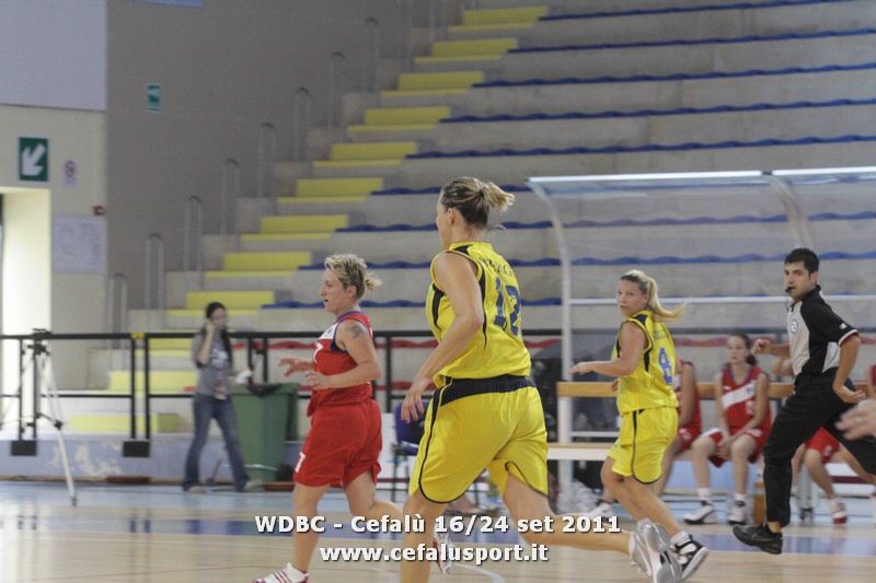 110922 basket 191_tn.jpg